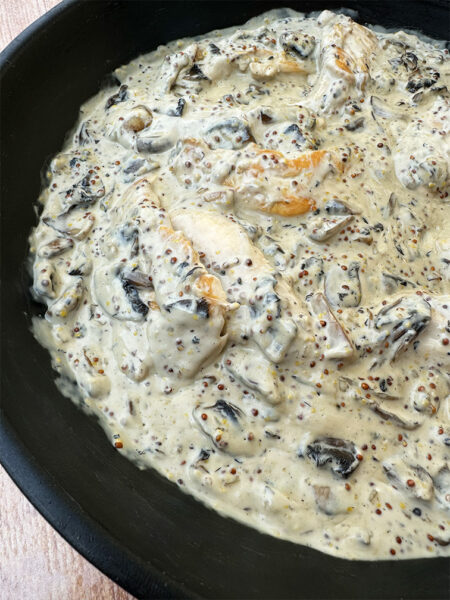Poulet à la moutarde et aux champignons - Recette rapide - Harmonie Cuisine